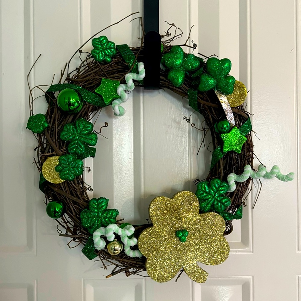 St Patrick’s day wreath